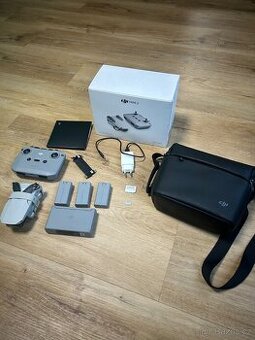 DJI mini 2 Fly More combo