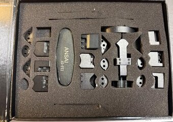 Tools iCorner naradi na rovnáni tela iPhone a iPad