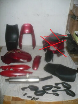 Yamaha FZS 600 Fazer r. 98-02-díly ze dvou motorek