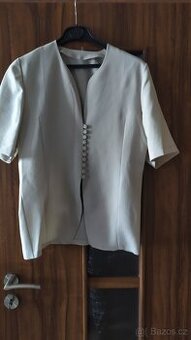 krásná smetanová halenka