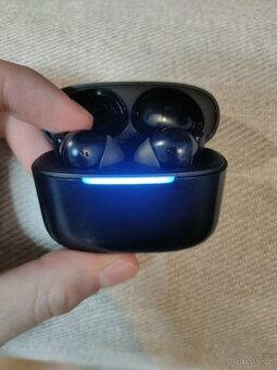 Baseus Bowie E9, levé sluchátko nefunkční