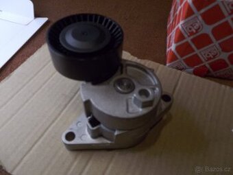 BMW - napínák klínového řemenu