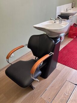 kadeřnický mycí box