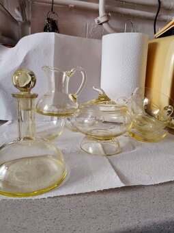Skleněný servis