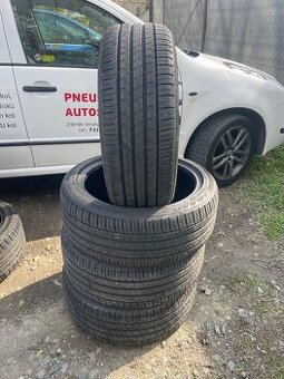 Letni pneu 215 45 18 falken