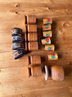 Dřevěné kořenky retro