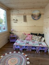 Meditační/relaxační místnost/zahradní domek