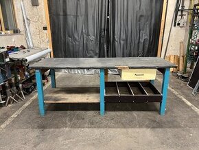 Dílenský pracovní stůl - ponk 236 cm dlouhý