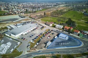 Stavební pozemek s multifunkčním využitím a showroomem 1801