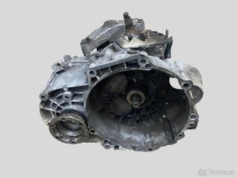 Převodovka JLU manuál šestikvalt VW Passat B6 2.0 TDI