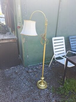 Stará pokojová lampa