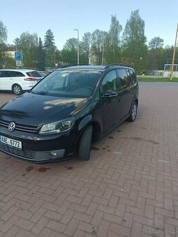 Volkswagen Touran R.V.2011 2.0.TDI 103 KW