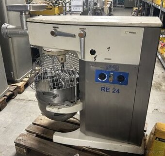 Robot RE 24