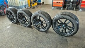 Goodyear Ultragrip Performance 8 245/45 R18 + ALU disky