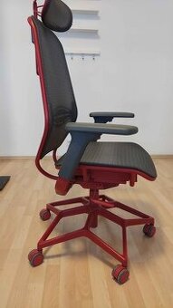 IKEA STYRSPEL herní židle šedá/červená – ve výborném stavu,