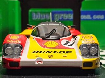 Porsche 962C Shell Porsche AG #17 24h LeMans 1988 1:18 Norev