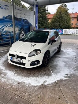 Fiat Punto abarth 1.4 turbo