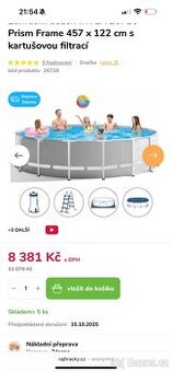 Bazén s automatickou čističkou i schudky
