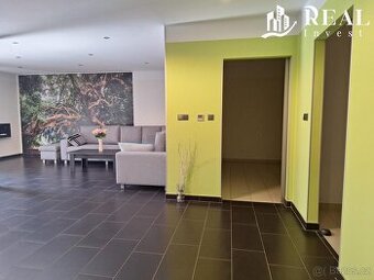 Prodej, rodinný dům 4+1, 524 m2, Skršín