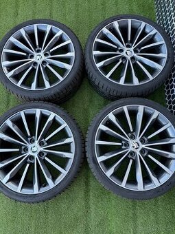 Škoda Superb - Trinity - ORIGINÁLNÍ LETNÍ SADA