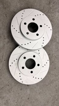Nové přední brzdové kotouče Ford Mustang 4.0L V6
