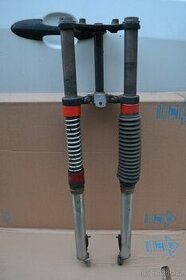 JAWA 350/634 Přední vidlice s brýlemi a manžetou. NOVÁ CENA.