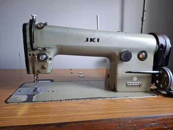 Prům.šicí stroj