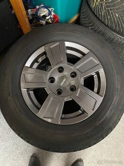 4ks kompletních kol pro obytné  vleky- karavany 185/75 R 14C