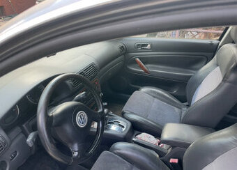 VW Passat s vyjimečným raritním motorem V6