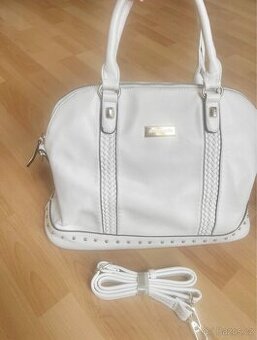 Nová kabelka Pierre Cardin