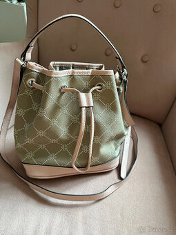 Nová krásná kabelka