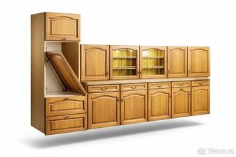 Masivní kuchyňská linka bez spotřebičů