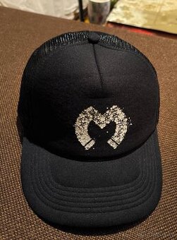 Univerzální kšiltovka