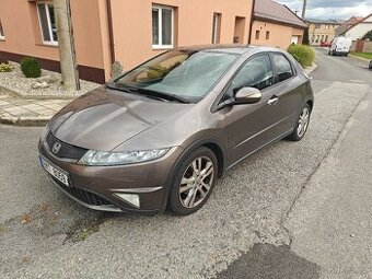 Honda Civic 1.8 i-VTEC Tourer Sport
