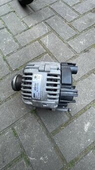 Alternátor