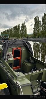 Kajutová loď Norman - motor - vozík