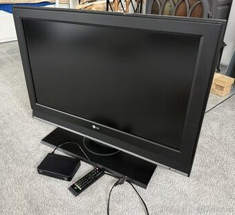 84cm telka LG 32LC41 + SET TOP BOX GO SAT GS 200T2