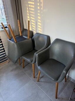 Židle k jídelnímu stolu