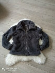 Šedá bundička,kožíšek