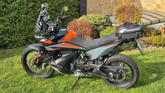 KTM 890 Adventure
