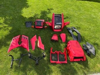 BMW K100 RS-kompletní originální kapotáž předek+zadní část