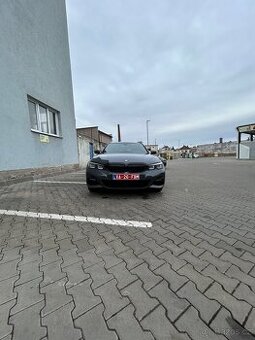 BMW 330e M-paket