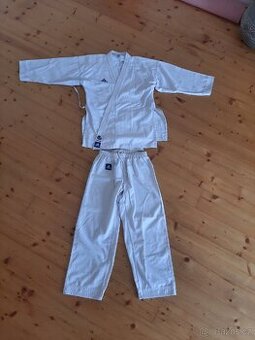 Kimono na karate, Adidas