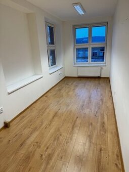 Pronájem kanceláře 18 m² Přepeřská, Turnov