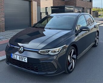 VW GOLF GTE, NOVÁ STK,  NEHAVAROVÁNO