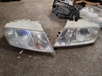 Škoda Octavia 2 Xenony