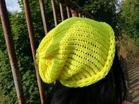 Nová pletená spadlá čepice 2v1 (neonově žlutá) - 1