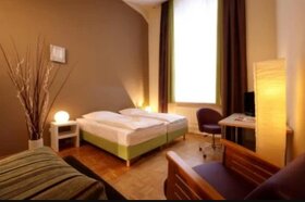 20x vybaveni apartmanu hotelovy nabytek