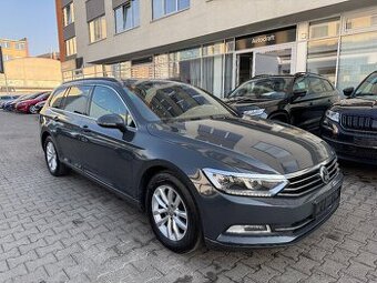 VW Passat B8 2.0 TDI 110kW DSG Tažné Webasto Navi Kamera ACC