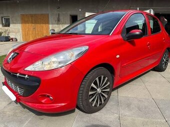 Peugeot 206+ 1,4i MT5, r. 2010